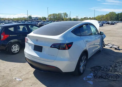 2021 Tesla Model Y Long Range Dual Motor All-Wheel Drive from USA, damaged, VIN 5YJYGDEE6MF298085
